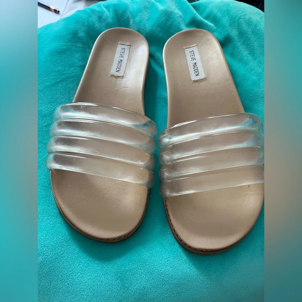 Steve Madden Cream Tan Slide Sandals Minimalist Design - Picture 2 of 4